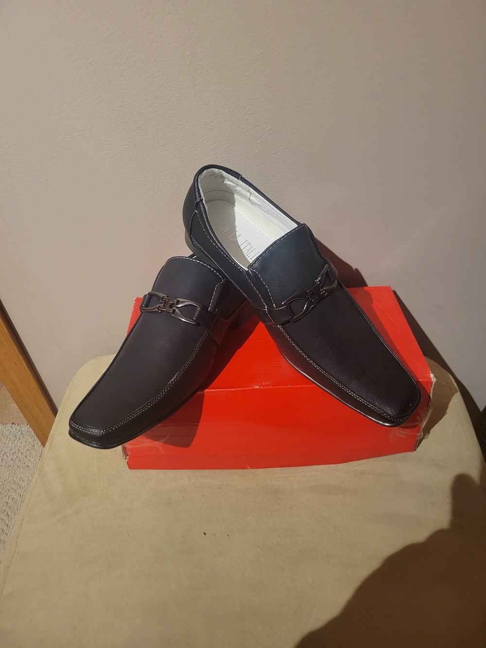 Classic Men's Black Slip-On Dress Loafers